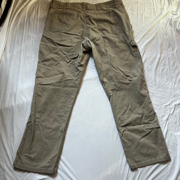 Wrangler Relaxed Fit Cargo Pants Men’s Size 36x28 Brown Cotton Utility Workwear - Picture 3 of 8